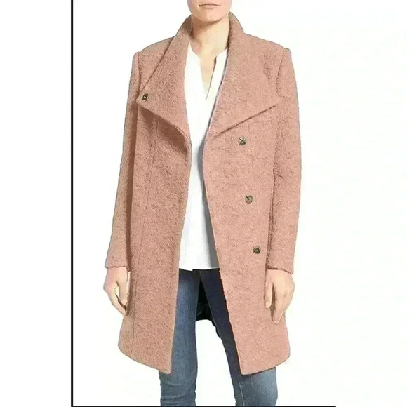 Kenneth Cole Women's Asymmetrical Bouclé Wool Blend Coat Size P. Small - Picture 1 of 14